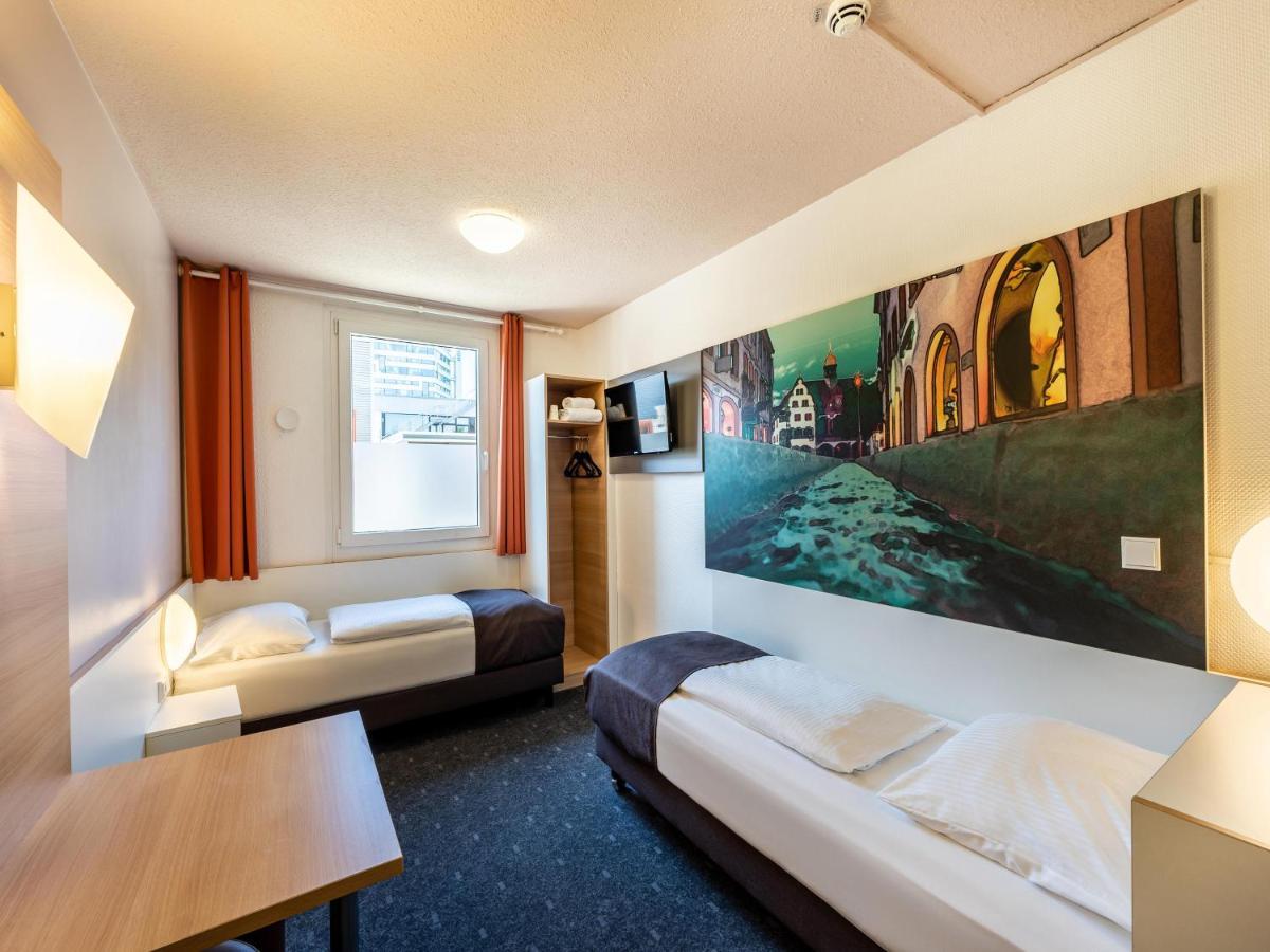 B&B Hotel Freiburg-Nord מראה חיצוני תמונה